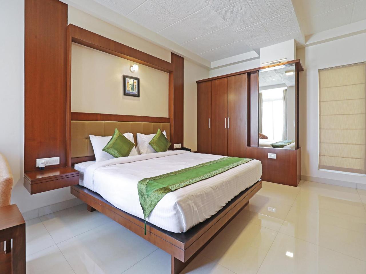 Hotel Treebo Akshaya Bull Temple à Bangalore Extérieur photo