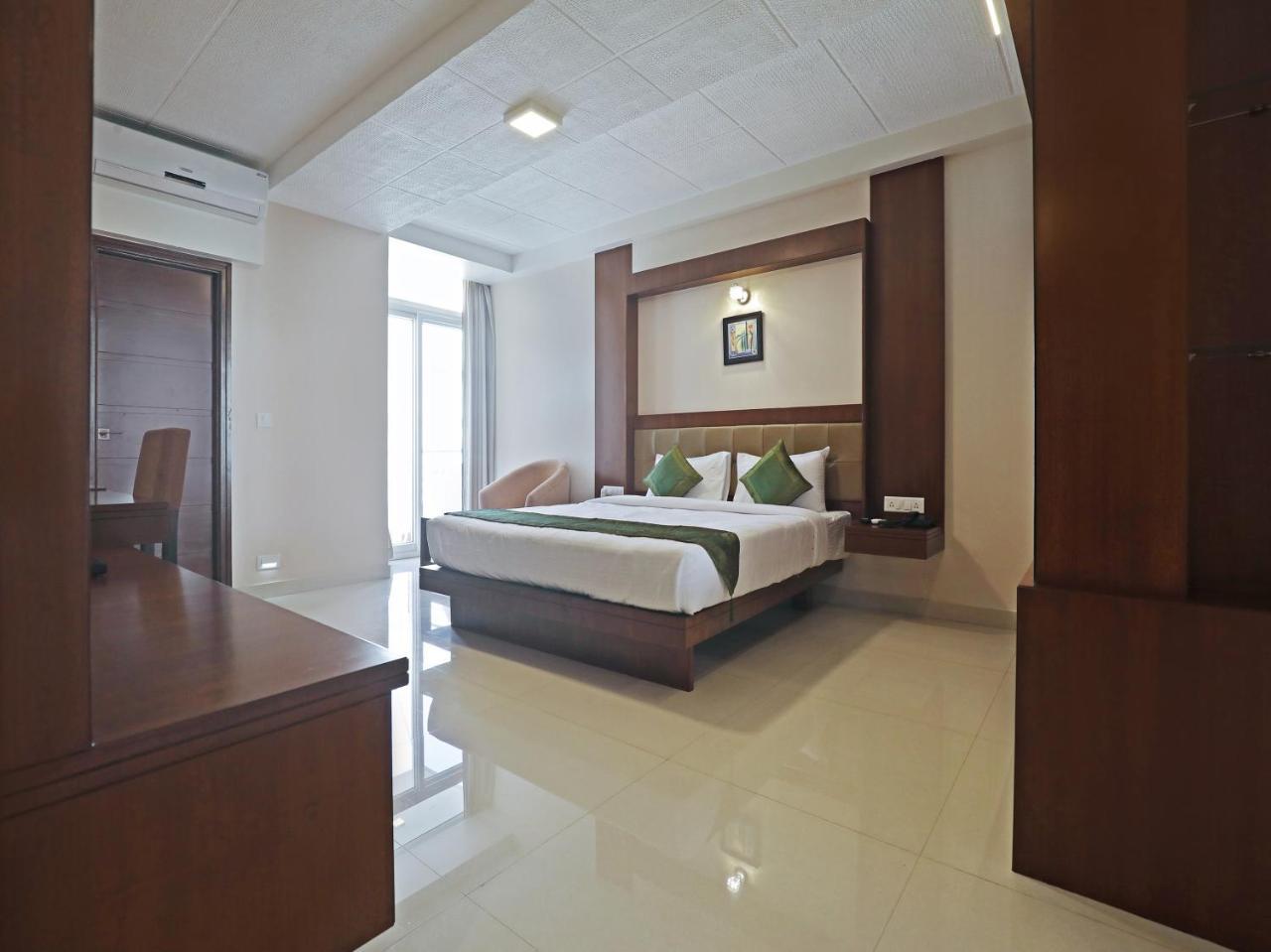 Hotel Treebo Akshaya Bull Temple à Bangalore Extérieur photo
